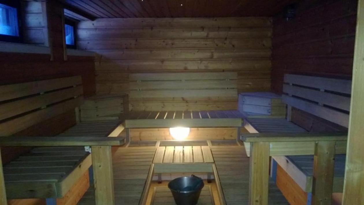 Otsolan Hovi Hotell Humppila Exteriör bild
